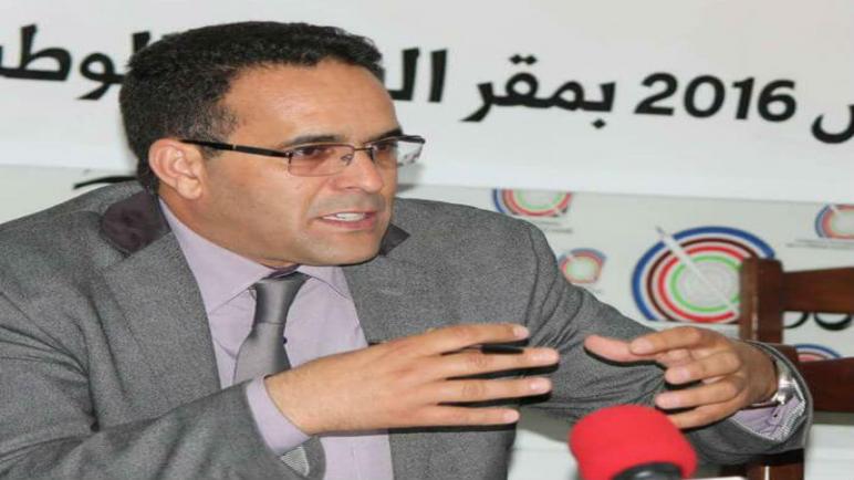محمد الغلوسي يطالب رئيس الحكومة ووزير الصحة بالتخلي عن خطاب “العام زين”
