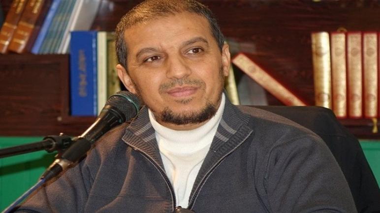 اختفاء الإمام حسن إيكوسين عن الأنظار بعد صدور قرار نهائي بترحيله من فرنسا إلى المغرب