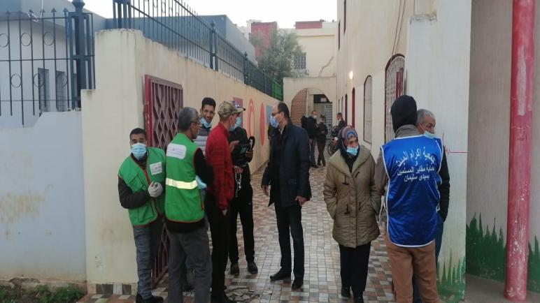 باشا مدينة سيدي سليمان يشرف على إطلاق حملة واسعة لإيواء الأشخاص بدون مأوى وحمايتهم من البرد القارس