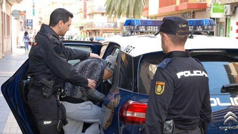 إسبانيا تطيح ببارون مخدرات تزعم شبكة دولية شمال المغرب